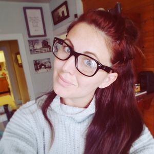 Meet your Posher, Karissa